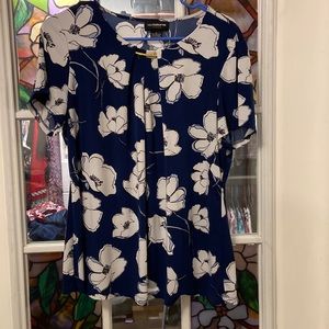 Used liz Claiborne top